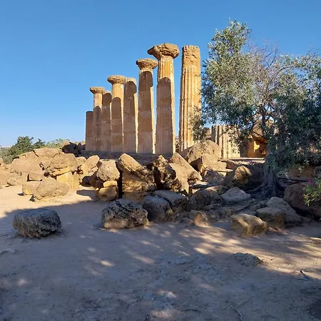 Holiday home Casa Itria 15 *